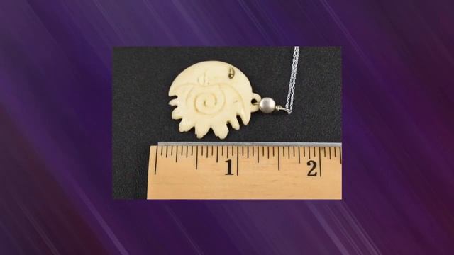 Sterling Silver Carved Domestic Bovine Bone (Bos Taurus) Moon-Face-Sun Pendant смотреть онлайн