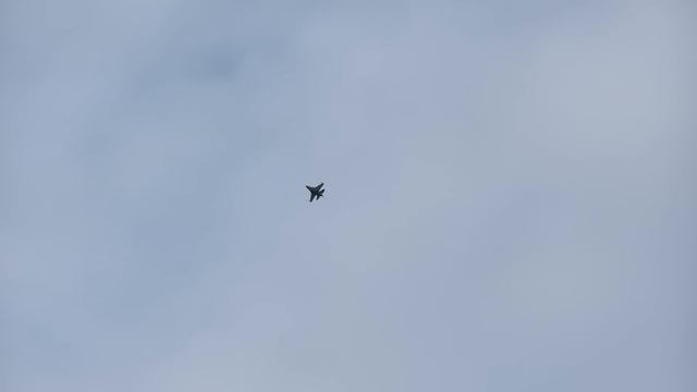 GIANT RC F-16 SUPER SCALE MODEL TURBINE JET FLIGHT DEMONSTRATION / Jetpower Fair 2016 смотреть онлайн