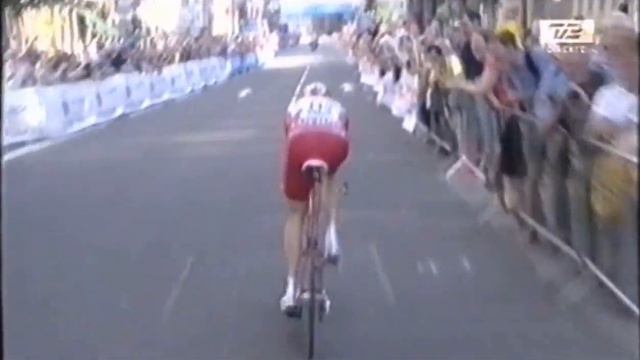 Tour de France 2007 - Prologue in London - Fabian Cancellara, Bradley Wiggins, Michael Rasmussen смотреть онлайн