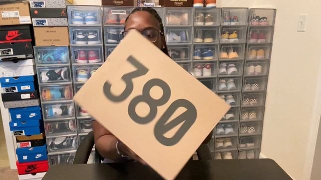 Yeezy 380 Pyrite & Stonesalt REVIEW/UNBOXING!!!! смотреть онлайн