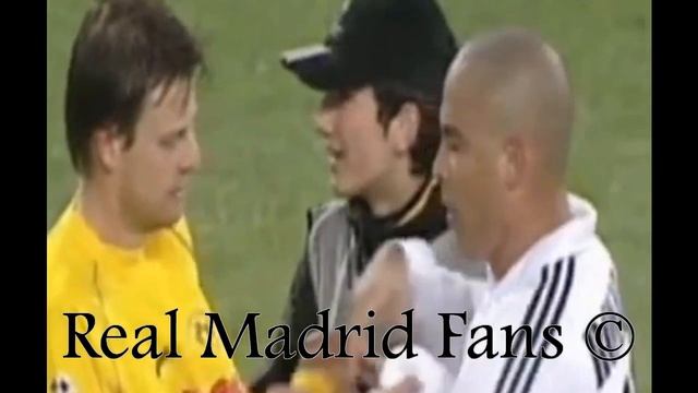 Nuri Sahin asks Ronaldo ( (Brazilian) El Fenomeno for his shirt смотреть онлайн