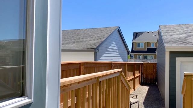 New Listing: "Canada's Community Of The Year" 147 Marquis Gr SE, Calgary AB. смотреть онлайн