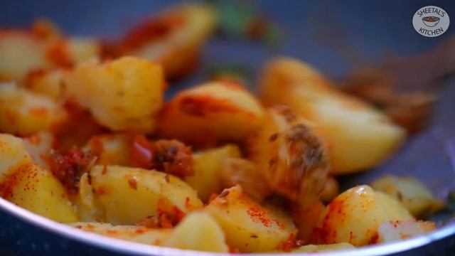 પ્રસંગમાં બને તેવું રસાવાળું બટાકા નું શાક | પુરી બટેટા નું શાક | Bateta nu shaak | Puri recipe смотреть онлайн