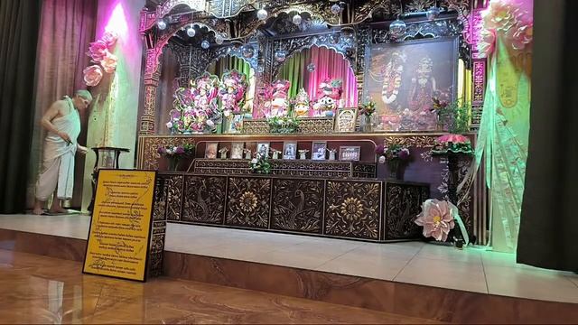 Гаура-арати. 21.03.23 смотреть онлайн