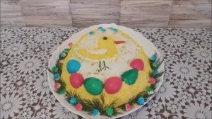 Пасхальный салат с куриным филе. Красивый салат на Пасху. Салат на праздничный стол