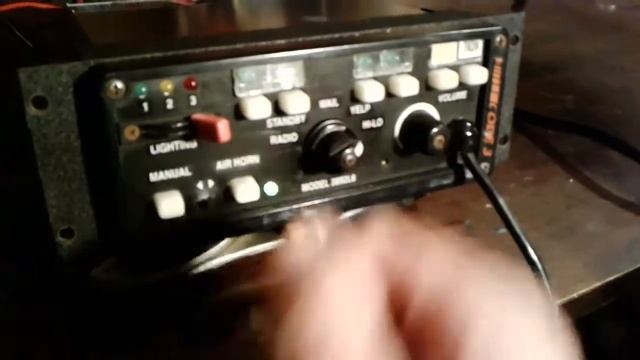 Code 3 Mastercom B Siren Demo