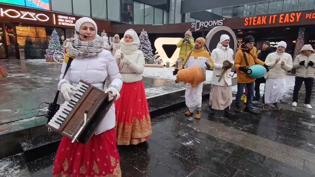 2022 12 03 Харинама Кузнецкий Мост (2/2) смотреть онлайн