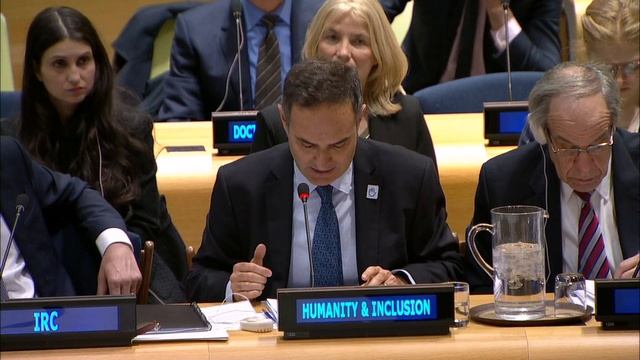 Manuel Patrouillard "Les attaques contre le personnel humanitaire et médical doivent cesser !" смотреть онлайн