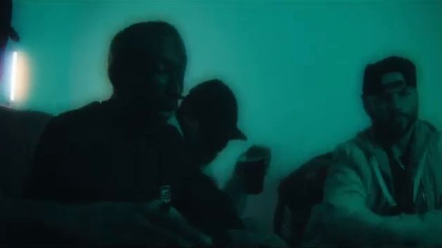 JJLOISEAU- MANGO MAN (Official Video) смотреть онлайн