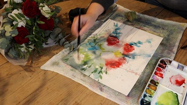 Je peins des roses à l'aquarelle chez un fleuriste à Barcelone ! смотреть онлайн