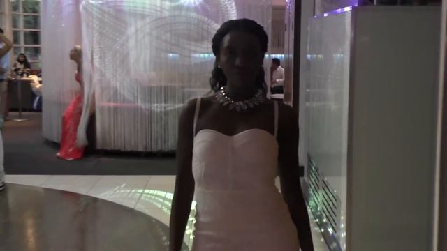 KHLOENOVA LONDON FASHION WEEK Spring/Summer 2015 Interview Designer смотреть онлайн