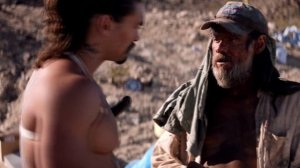 Джим Керри всех спасет и помогает / Плохая партия / Краткий пересказ сюжета