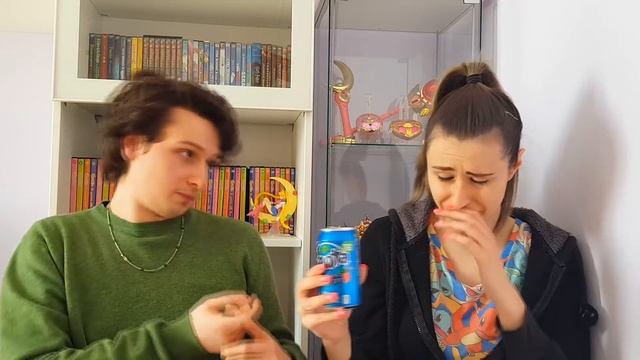 Assaggiamo snack americani da Cibo Usa смотреть онлайн