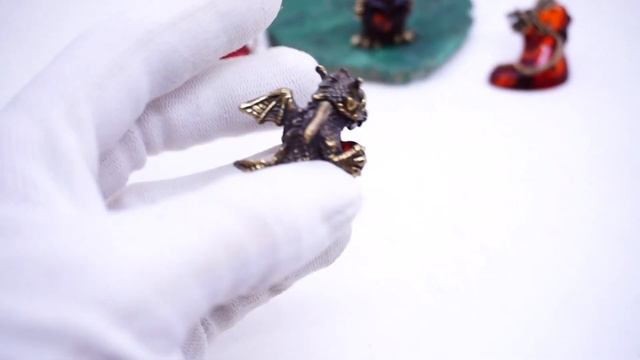 Фигурка "Дракон на скале" "Дракон с сердцем" янтарь латунь 4006 4007 Хорошие Вещи смотреть онлайн