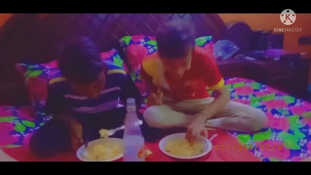 Noodles challenge spicy 🥵🤣🤣🤣 ( Moin / Moiz ) Vlog ❤️😊 смотреть онлайн