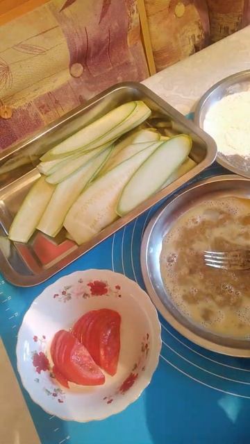 #Shorts/ЗАКУСКА ИЗ КАБАЧКОВ/НЕ УСПЕВАЕШЬ ГОТОВИТЬ/РЕЦЕПТ/@ВКУСНАЯ КУХНЯ. АЛЛА КОРБУТ смотреть онлайн