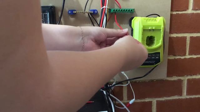 change camera system form 240v to 12v and update on solar system смотреть онлайн