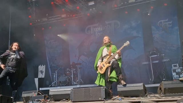 Twilight Force - Flight of the Sapphire Dragon (Live Sweden Rock Festival 2023-06-10) смотреть онлайн