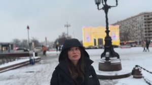 Первая неделя жизни в Москве! Австралийцы впервые увидели снег!