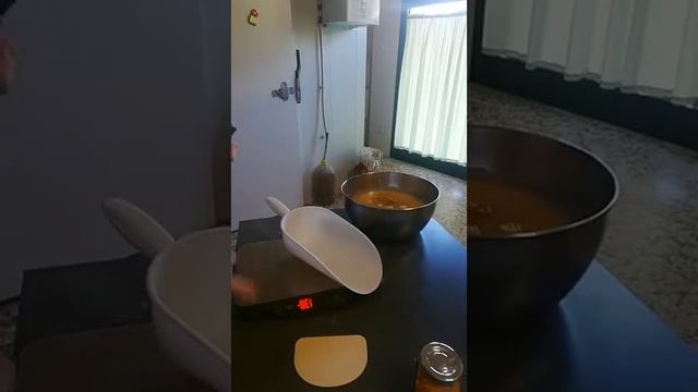 Rucni zamjes sa kurkumom i biberom смотреть онлайн