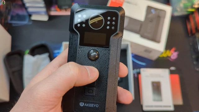 AKEEYO Trail Cam Security Camera - Multifunctional Dual Screen смотреть онлайн