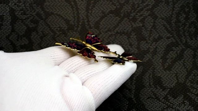 Винтажные парные броши "Лиловые бабочки" (США) смотреть онлайн