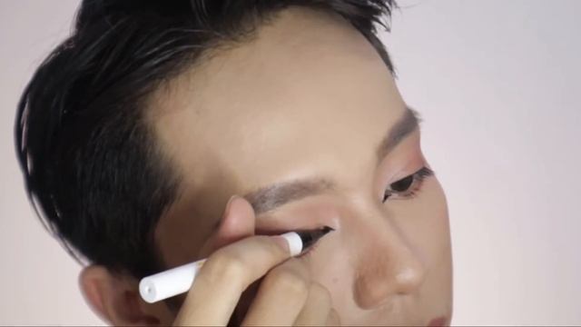 2 Looks: Soft Pink Foxy Eyes To Fun Edgy Makeup