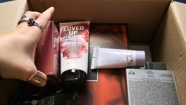 VLOGMAS 🎄 8 || Unboxing Oriflame C18 2022 || Ultima comanda Oriflame смотреть онлайн