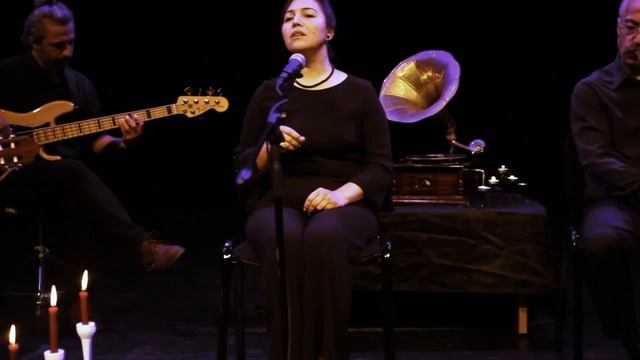 NERGİZ KORKMAZ - BANA SENİ GEREK SENİ ( Official Video) смотреть онлайн