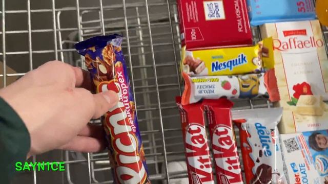 Arranging My Shopping WITH ME 🛒 ASMR A LOT OF CANDY 2022 / Coca Cola, Fanta, Kinder, Toffifee, M&M'