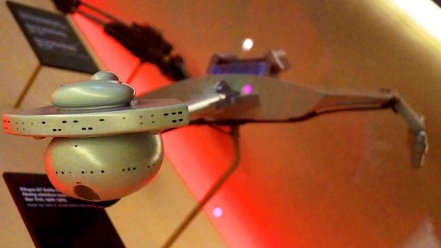 1968 AMT STAR TREK Klingon Alien Battle Cruiser Model Kit (Finished Model) смотреть онлайн