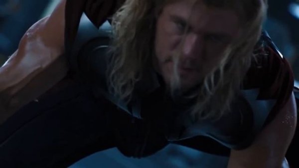 халк дерётся тором