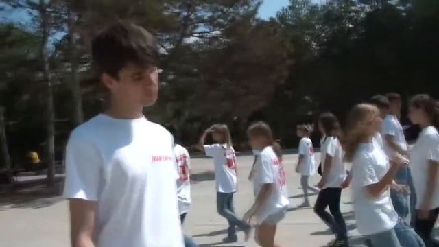 ДЛ Мандарин. 2011, 3 смена. Флешмоб, Оля Иванко, хореограф смотреть онлайн