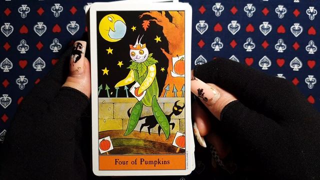 Обзор колоды Таро Хэллоуин / Tarot review The Halloween Tarot ♣️♥️♠️♦️ смотреть онлайн