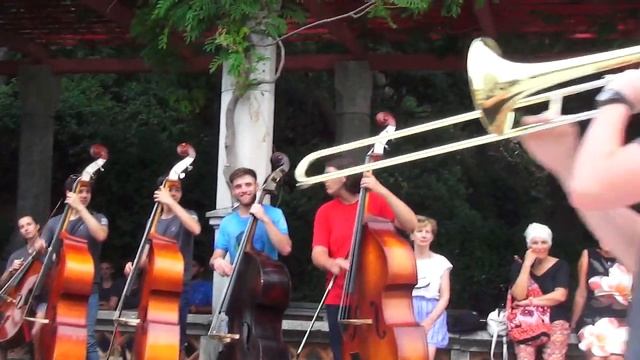 Bolero in Miramare Castle смотреть онлайн