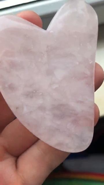 EMOCCI Jade Roller Gesicht Rosenquarz Gesichtsroller Massageger Gua Sha смотреть онлайн