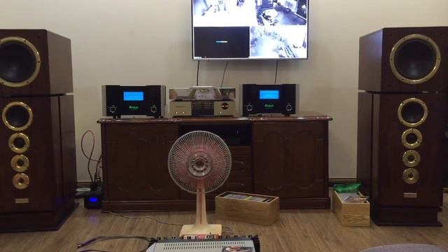 Dynaudio Consequence