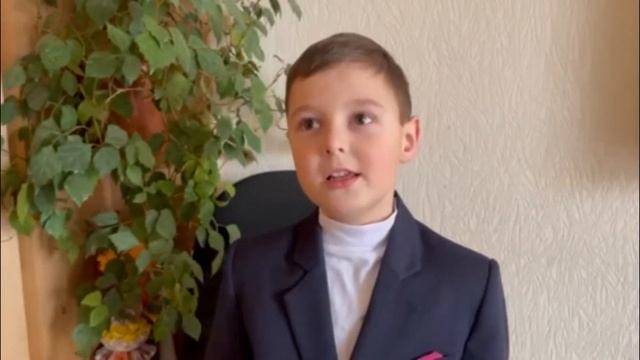 Флешмоб "Читать не вредно - вредно не читать". Н. Костюченко смотреть онлайн