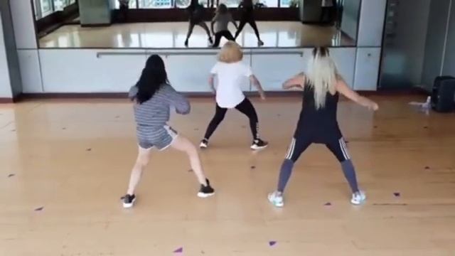 Maja Salvador Dance Rehearsal for ASAP! W/ Teacher Georcelle's daughter Jaja смотреть онлайн