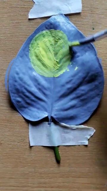 beautiful leaf drawing #shorts #trending #viral #artist #drawing #google #leaf #art #trend #love смотреть онлайн