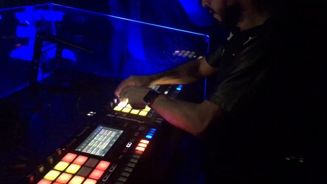 KRAZYRAF - crazy live beatmaking (11/2018 - Krasnoyarsk city) смотреть онлайн