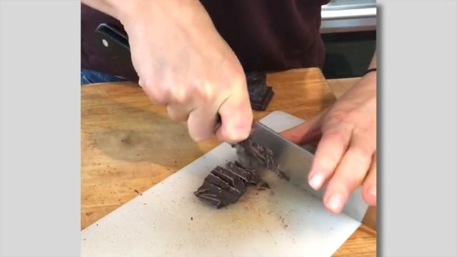 Gluten-Free Chocolate Chunk Cookie Recipe | FaceBook Live смотреть онлайн