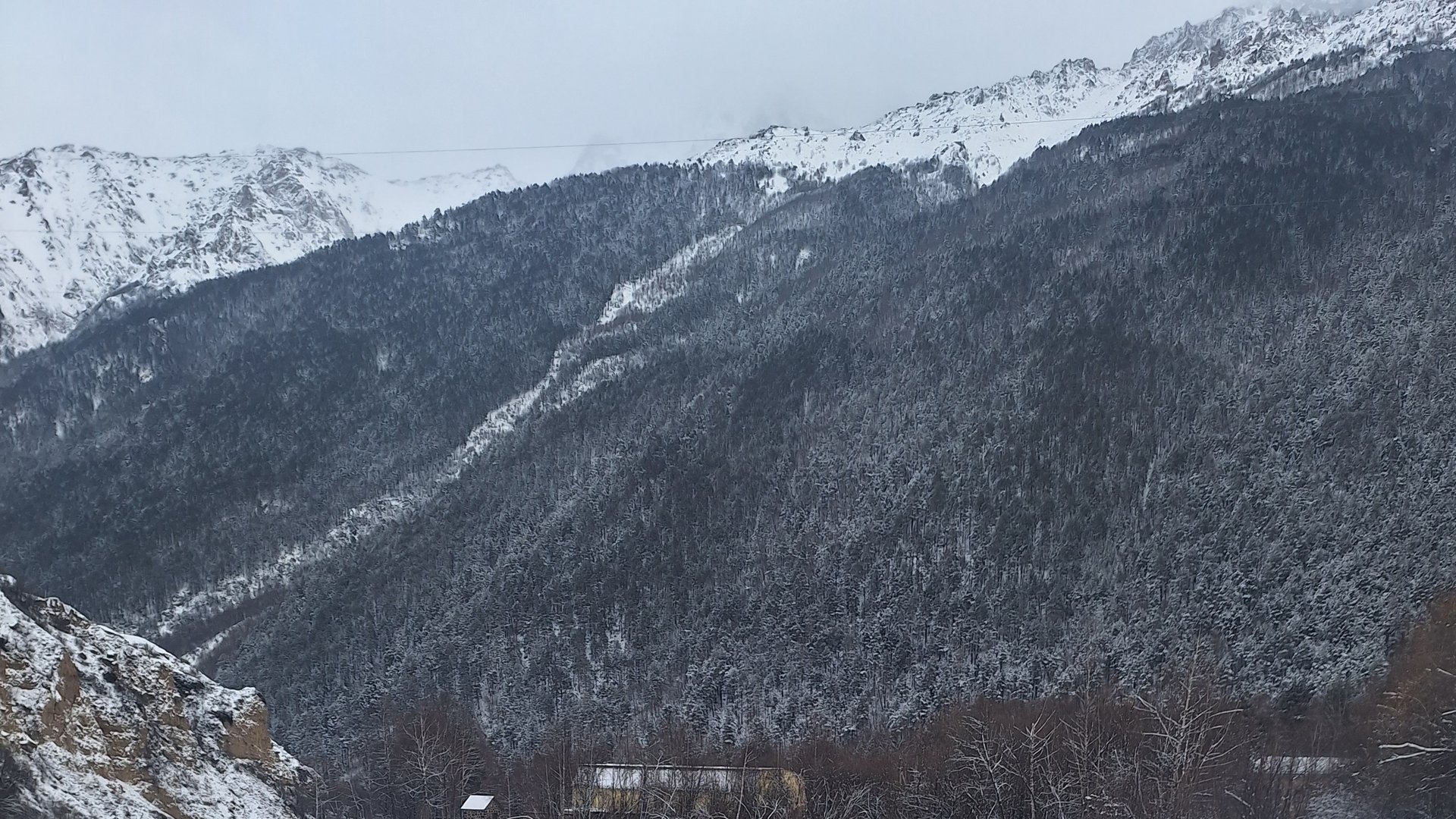 23-02-2025 Эльбрус минус 29 солнце отличный склон в 8.30 утра после ратрака смотреть онлайн