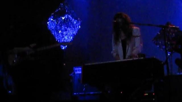 Beach House - Astronaut смотреть онлайн