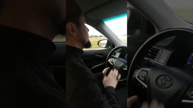 Мовлид Грозном Соллу 1алайка (Хамзат) смотреть онлайн