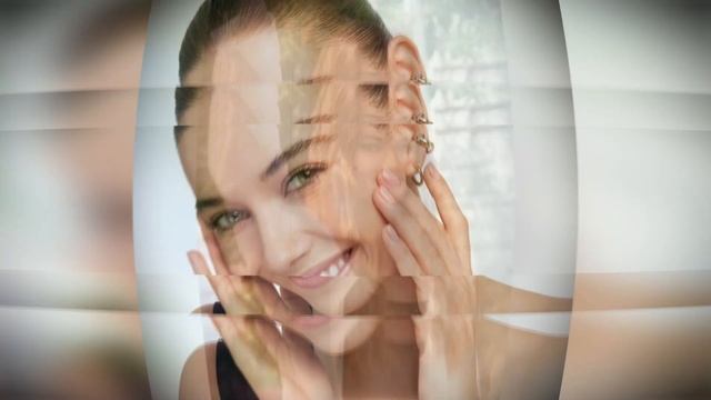 Afra Saraçoğlu soltó la sorpresa, y luego trató de recuperarse. смотреть онлайн
