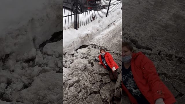 пьяная баба не пускает работать. смотреть онлайн