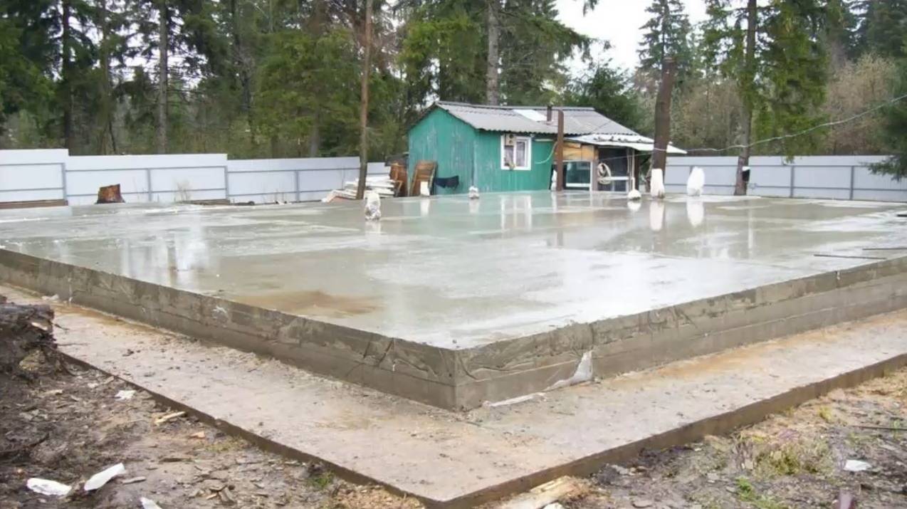 ПЛИТНЫЙ ПЛАВАЮЩИЙ ФУНДАМЕНТ смотреть онлайн