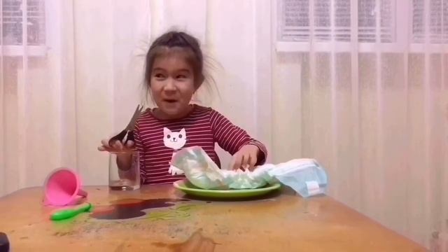 Антистресс из памперса смотреть онлайн