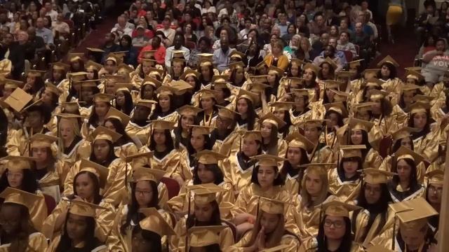 EHHS Graduation 6/14/19 camera 1 720p смотреть онлайн